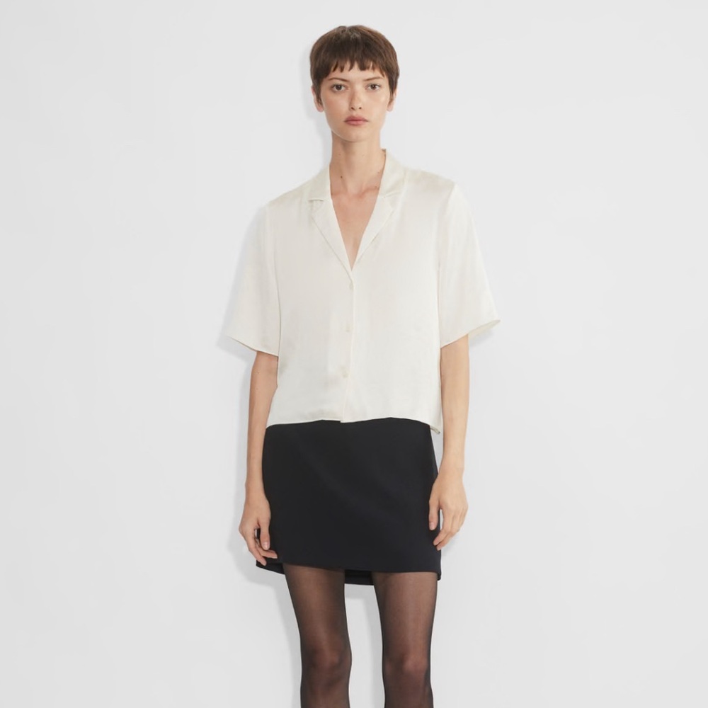 Aritzia Wilfred besso satin blouse